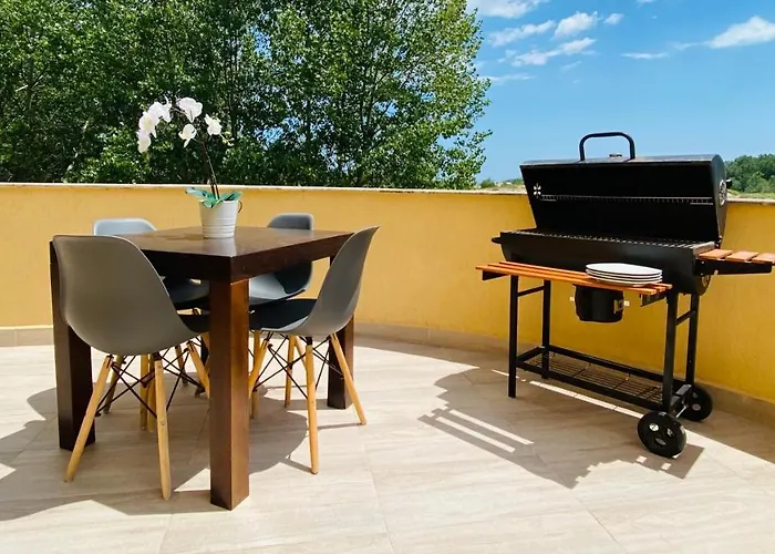 Apartello Premier - Sea & Pool View - Lägenhet